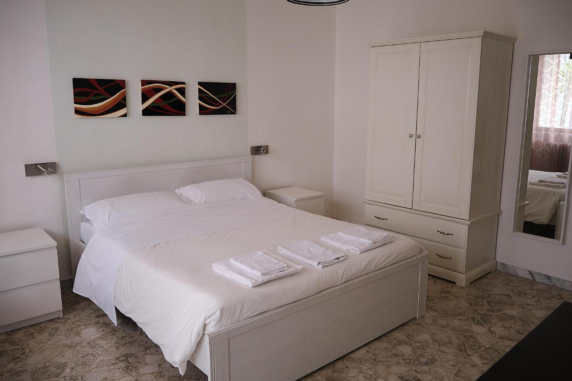 Kamila Guest House Bari Zimmer foto